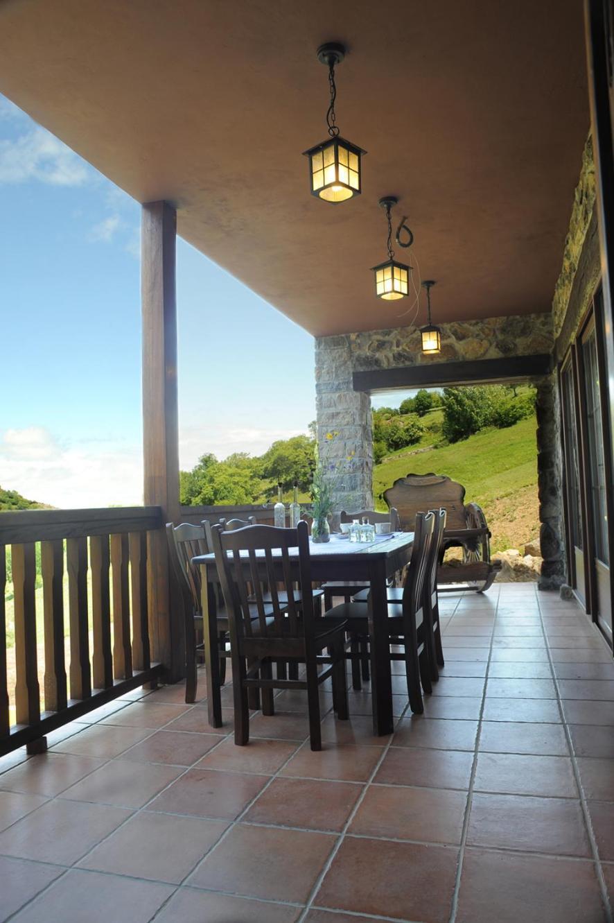 El Quesar De Gamoneo Hotel Gamonedo de Cangas ภายนอก รูปภาพ