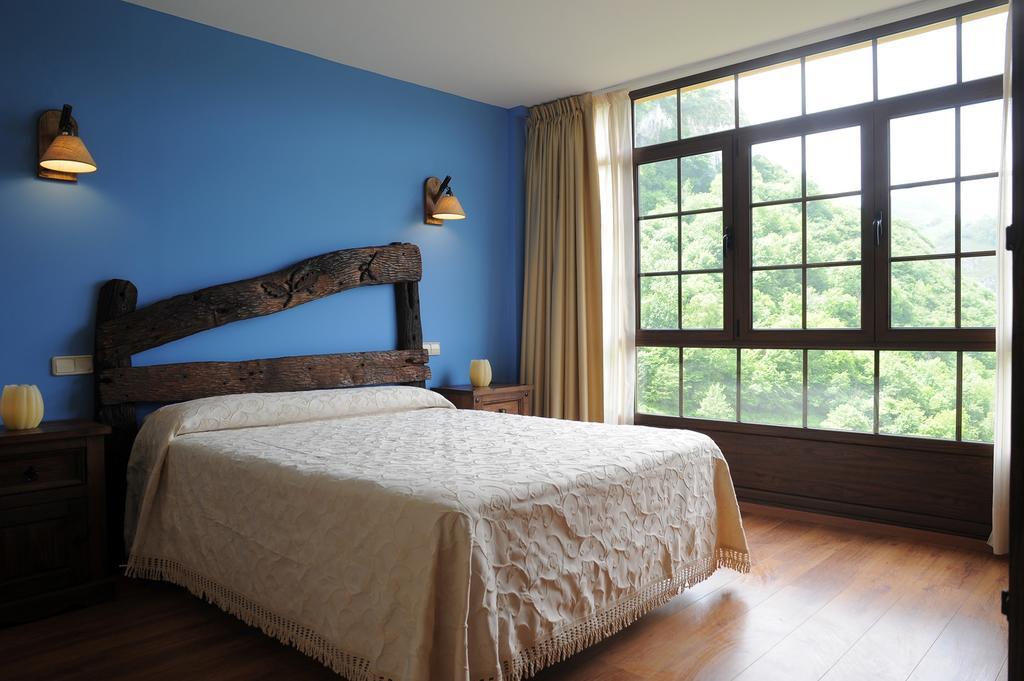 El Quesar De Gamoneo Hotel Gamonedo de Cangas ภายนอก รูปภาพ