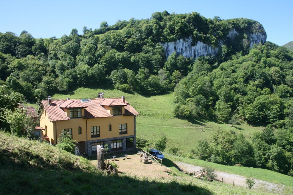 El Quesar De Gamoneo Hotel Gamonedo de Cangas ภายนอก รูปภาพ