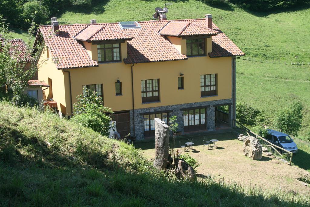 El Quesar De Gamoneo Hotel Gamonedo de Cangas ภายนอก รูปภาพ
