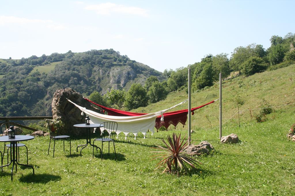 El Quesar De Gamoneo Hotel Gamonedo de Cangas ภายนอก รูปภาพ